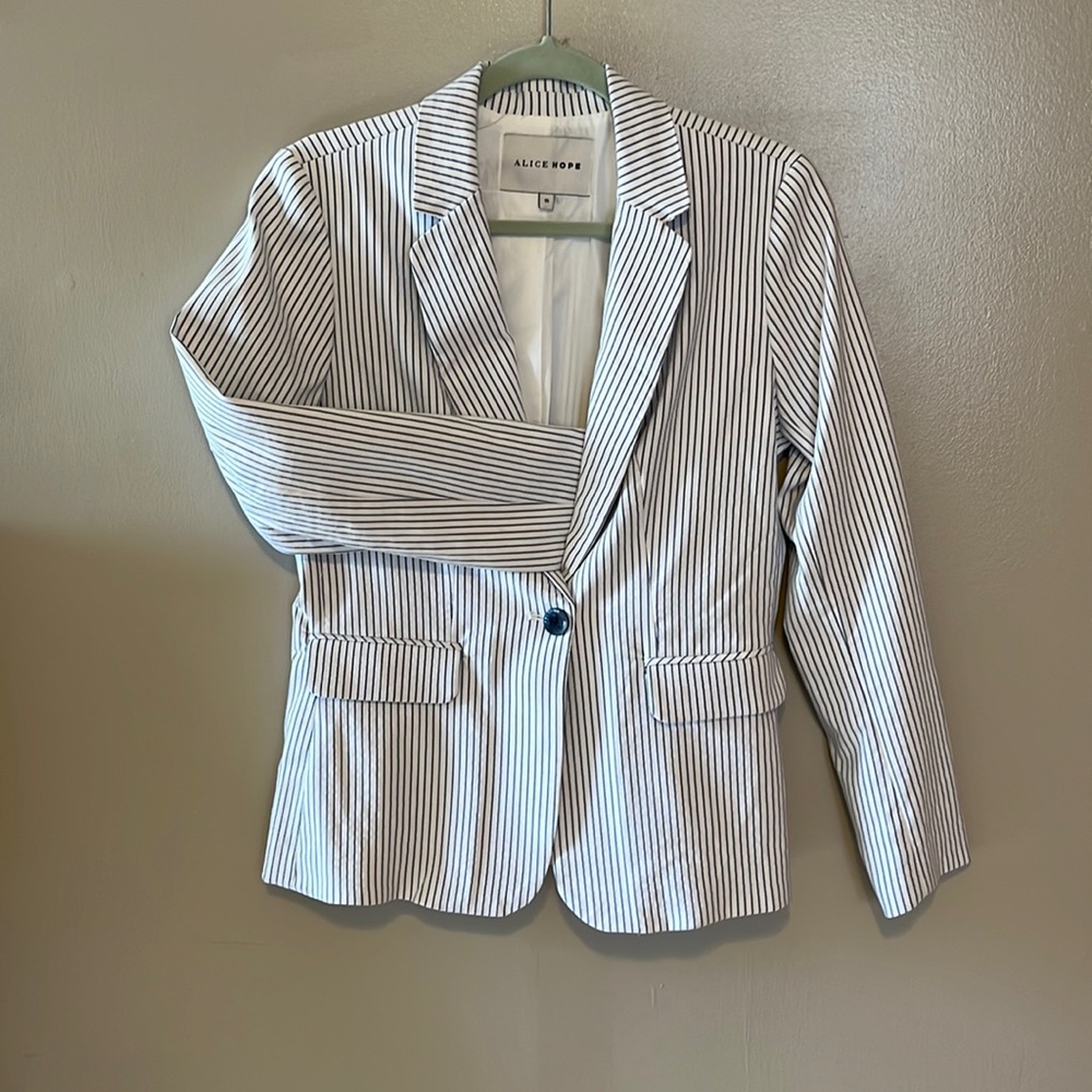 Alice Hope seersucker blazer